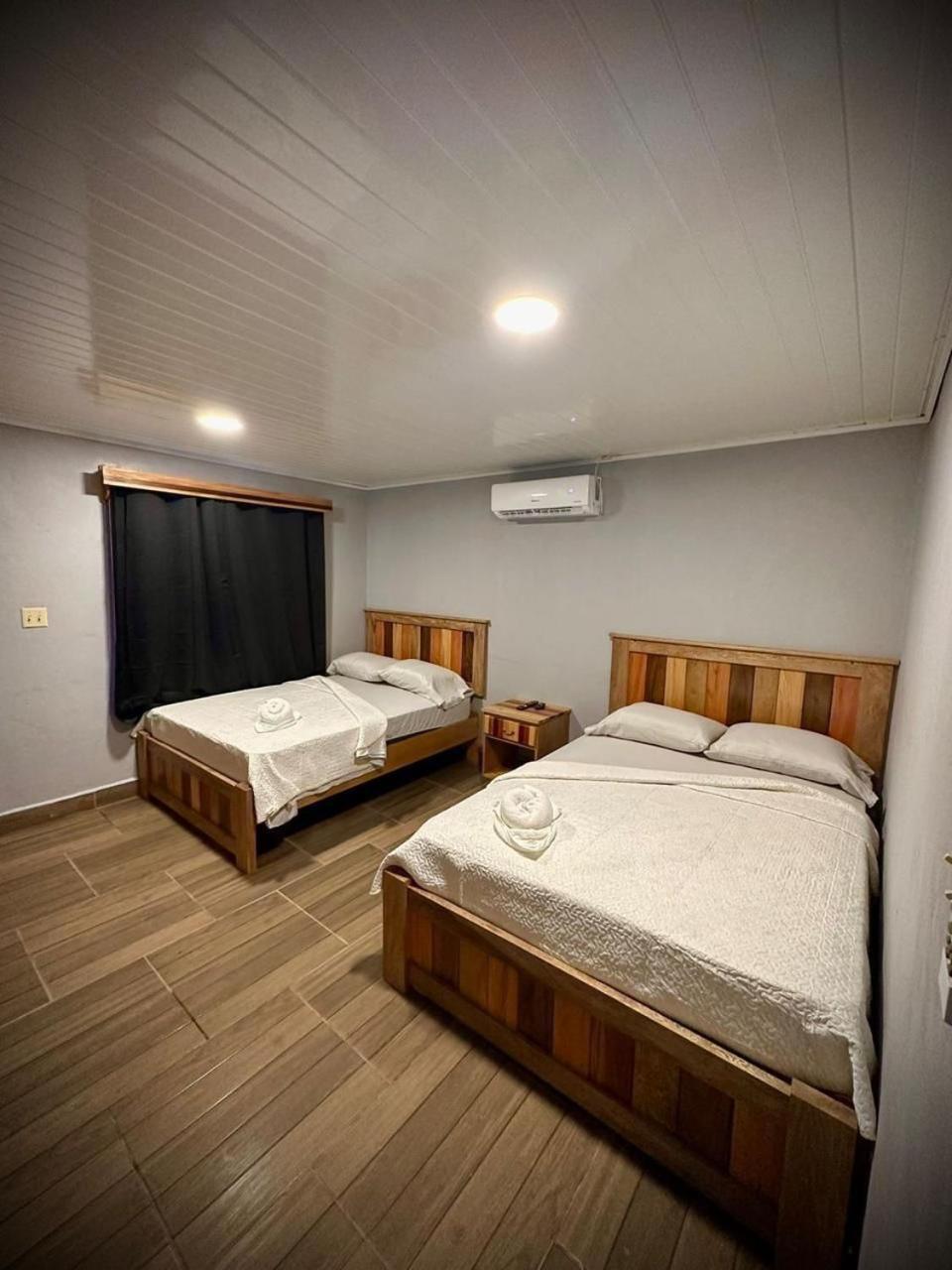 Blasina Beer Hostel Бокете Екстер'єр фото